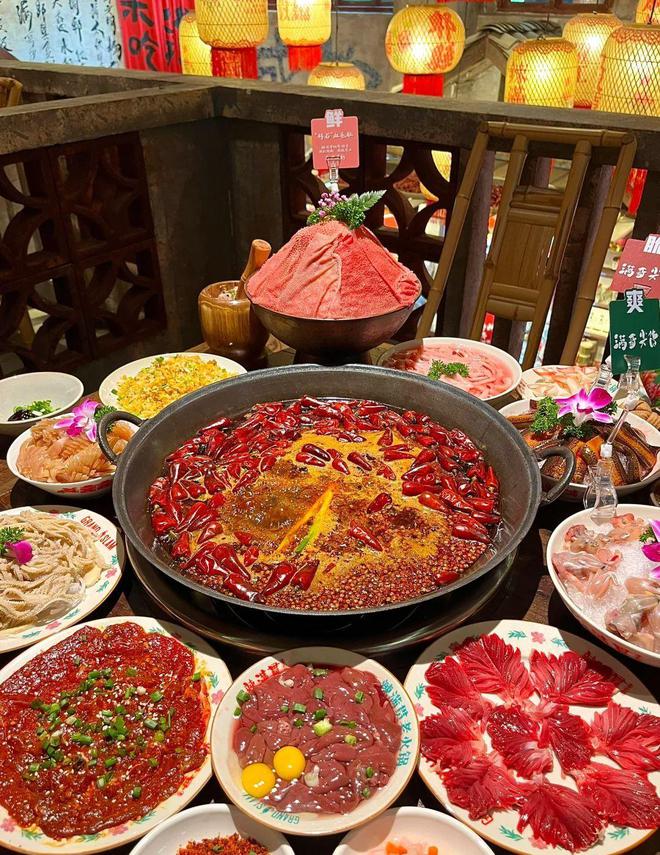 得入味——地道四川麻辣火锅PG麻将胡了2辣得过瘾麻(图1)