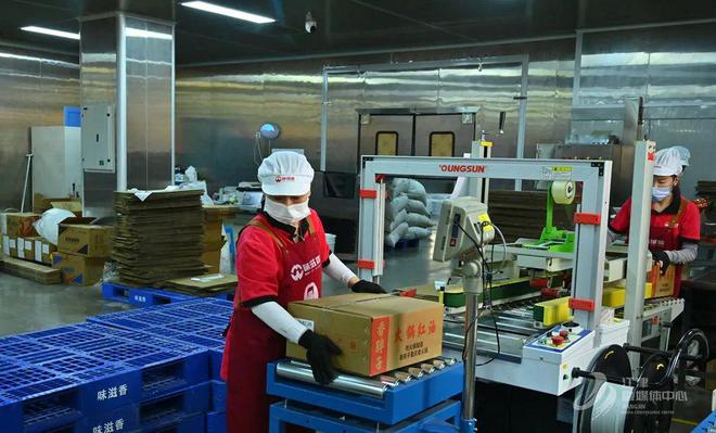 料烹百味 匠心熬就“味滋香”麻将胡了2试玩模拟器一勺底(图13)
